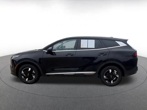Used 2026 Kia Sportage LX AWD/4WD image 9