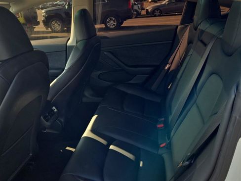 Used 2023 Tesla Model 3 Standard Range RWD image 5