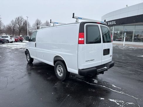 Used 2025 GMC Savana 3500 w/ Driver Convenience Package image 2