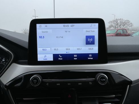 Used 2022 Ford Escape SE w/ Cold Weather Package image 26