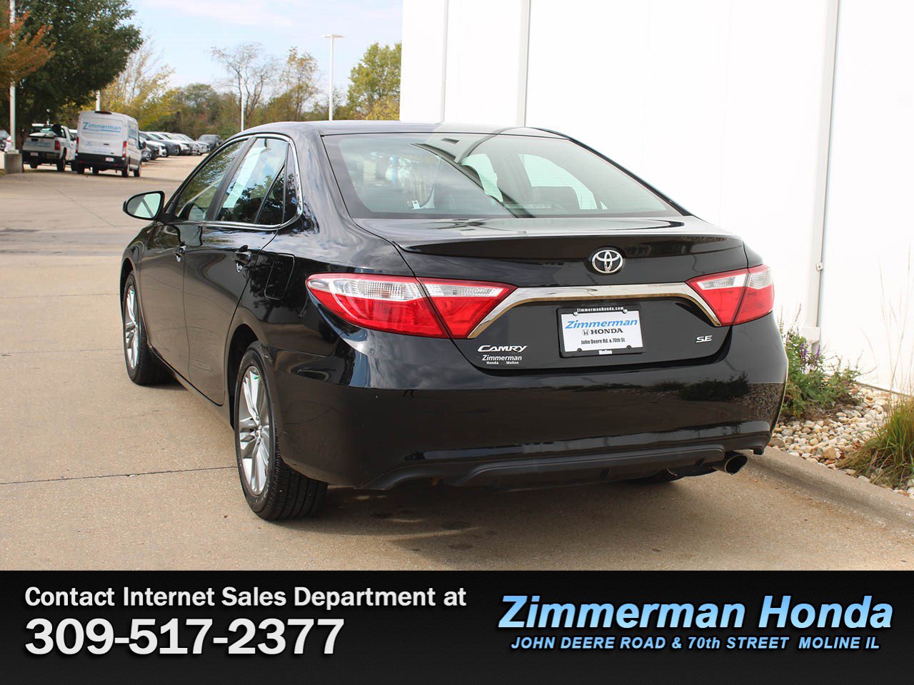 Used 2015 Toyota Camry SE FWD image 23