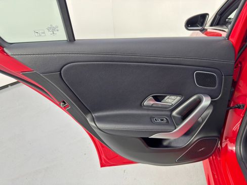 Used 2020 Mercedes-Benz A 220 image 43