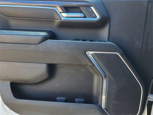 Used 2022 Chevrolet Silverado 1500 LT Trail Boss image 23