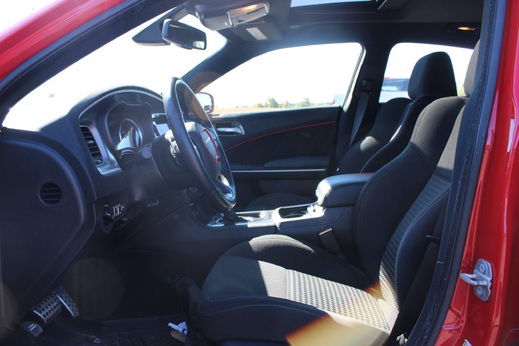 Used 2020 Dodge Charger Scat Pack w/ Navigation & Travel Group RWD image 16