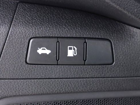 Used 2018 Honda Clarity Touring image 32