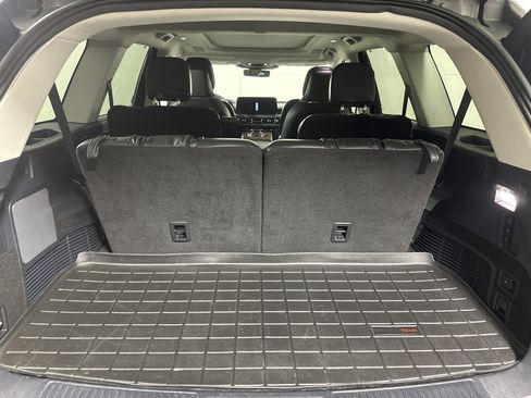 Used 2025 Lincoln Aviator Reserve w/ Equipment Group 201A image 24