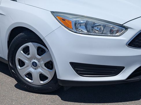Used 2015 Ford Focus S FWD image 10