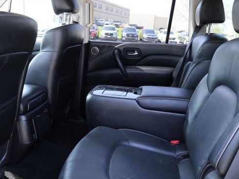Used 2021 INFINITI QX80 Luxe image 18