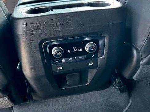 Used 2022 Chevrolet Tahoe RST w/ Luxury Package image 26