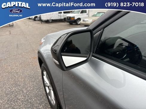 Certified 2023 Ford Explorer XLT w/ Equipment Group 202A image 12