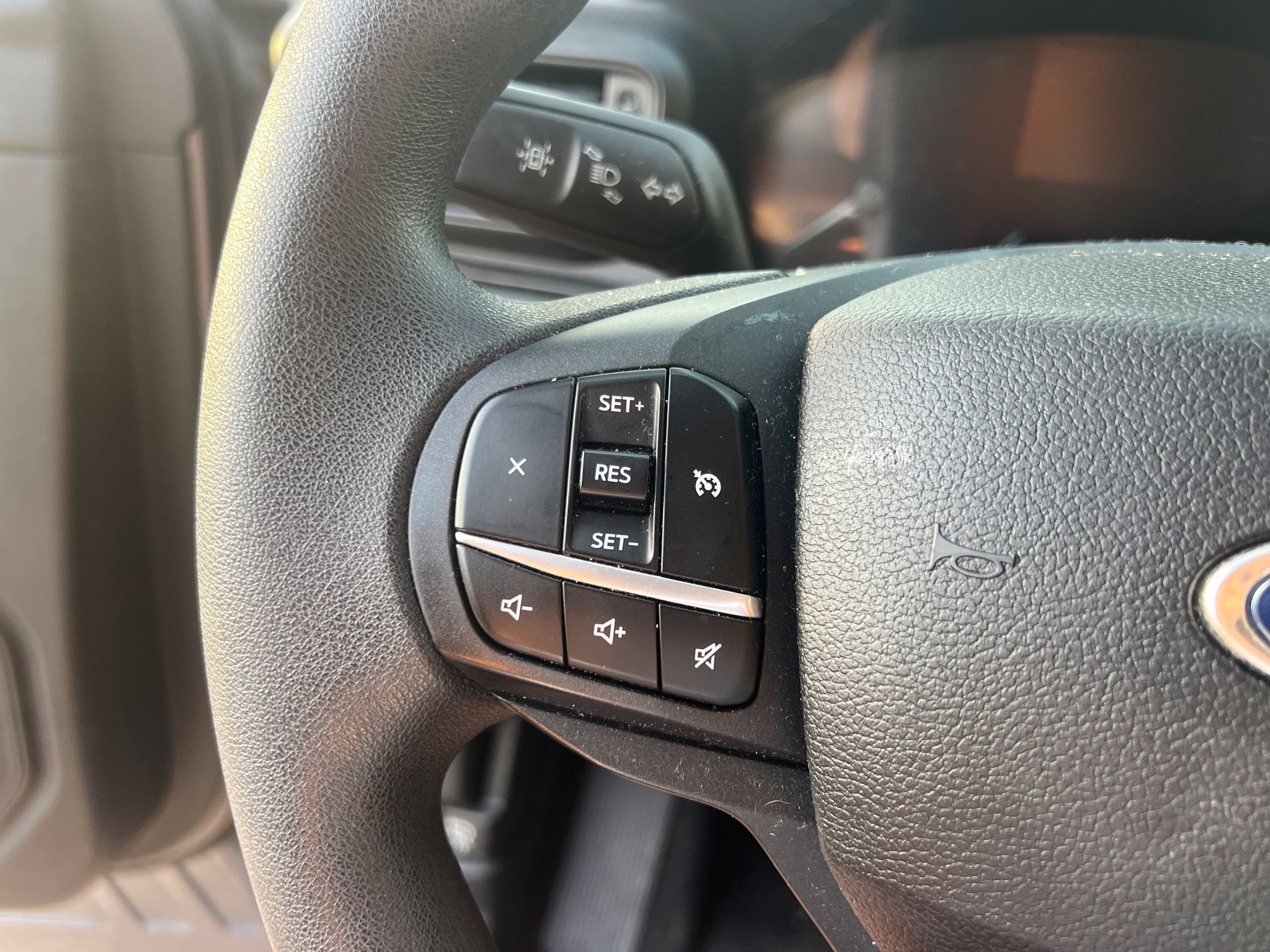 Used 2021 Ford Explorer 4WD image 16