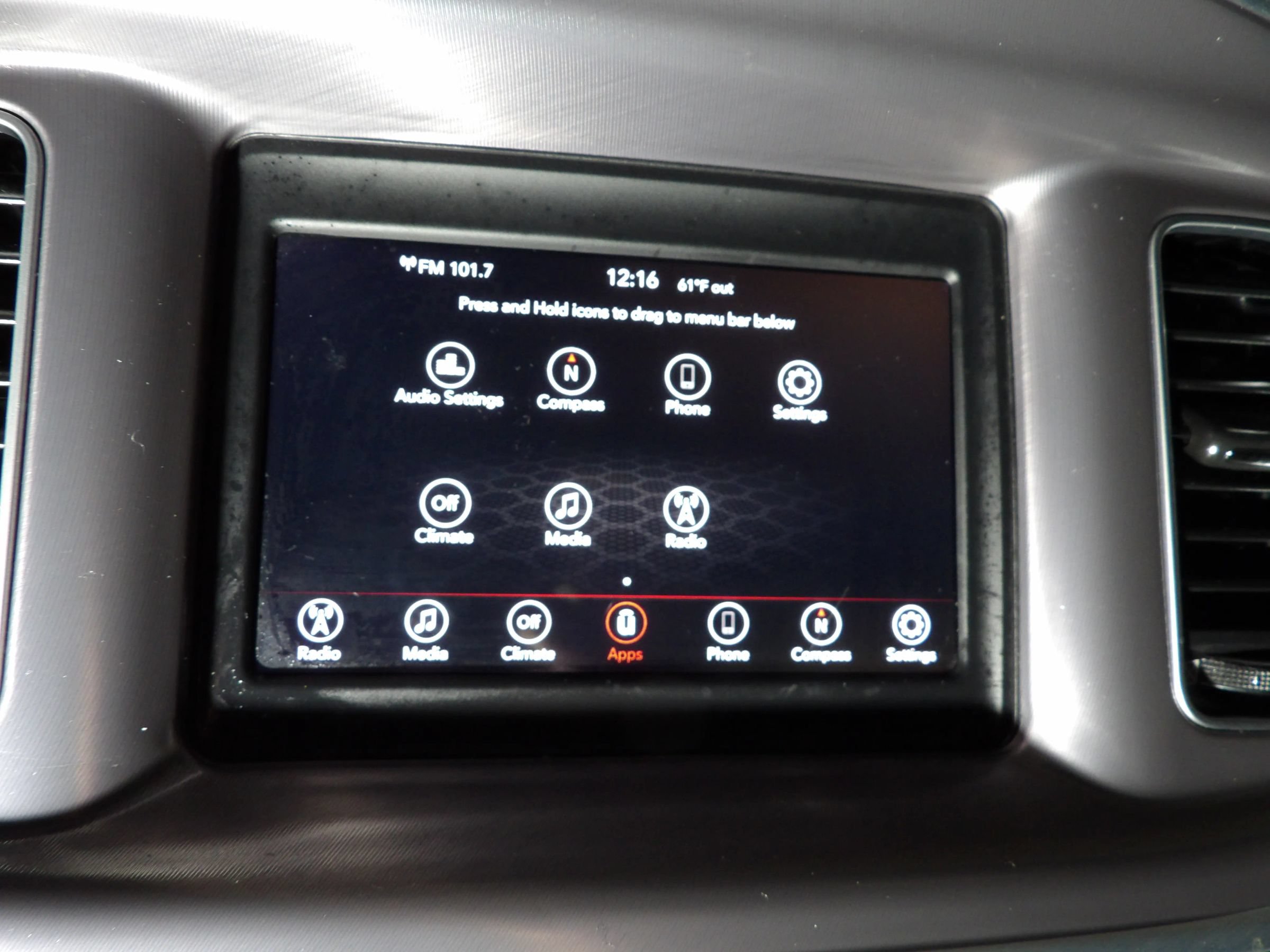 Used 2022 Dodge Charger SXT RWD image 17