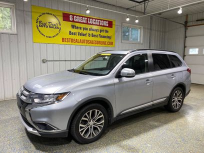 Used 2016 Mitsubishi Outlander SE