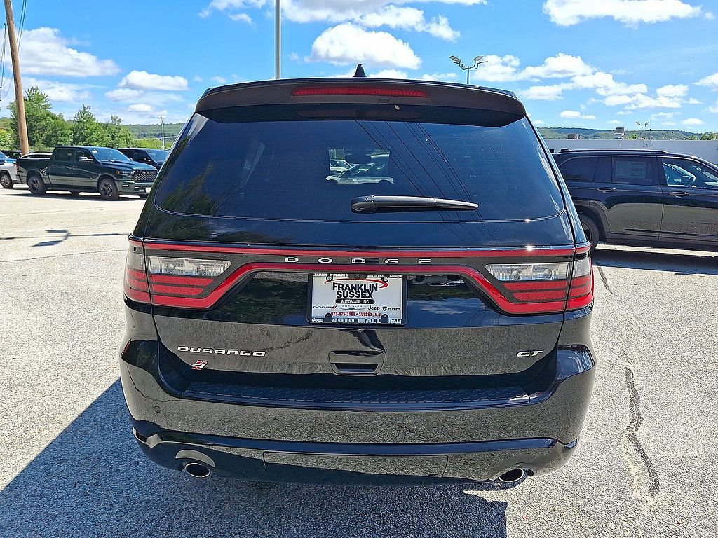 Used 2025 Dodge Durango GT AWD/4WD image 23