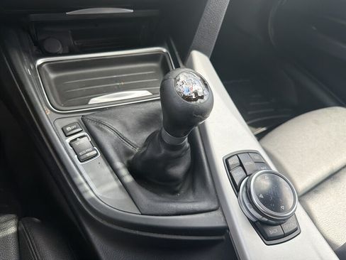 Used 2014 BMW 320i Sedan RWD image 27