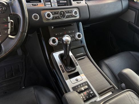 Used 2013 Land Rover Range Rover Sport HSE AWD/4WD image 20