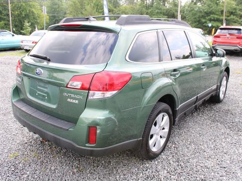 Used 2011 Subaru Outback 2.5i Limited AWD/4WD image 7
