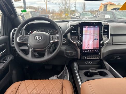 New 2025 RAM 2500 Big Horn AWD/4WD image 24