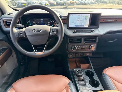 Used 2024 Ford Maverick Lariat FWD image 37