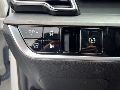 Certified 2024 Kia Sportage X-Line Prestige AWD/4WD image 11