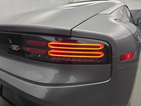 Used 2025 Nissan Z Sport w/ Floor Mat Package image 15