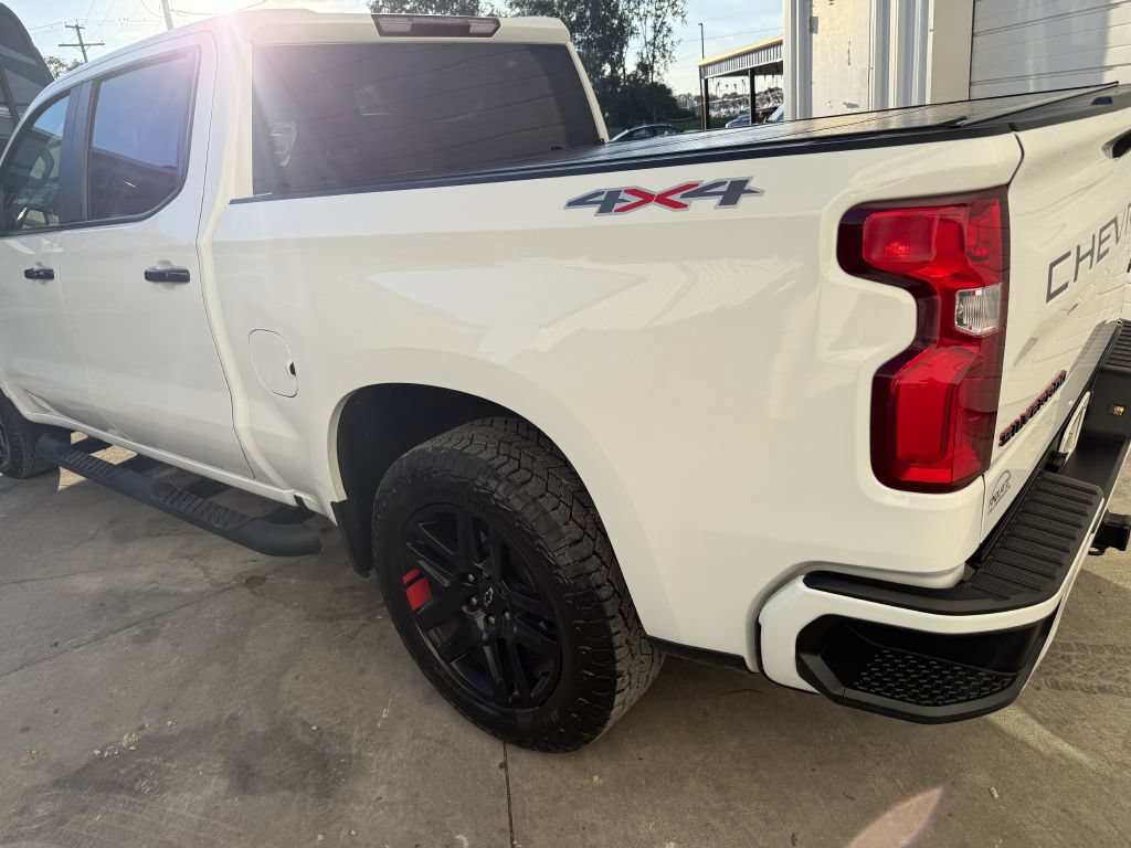 Used 2023 Chevrolet Silverado 1500 RST w/ Redline Edition AWD/4WD image 23