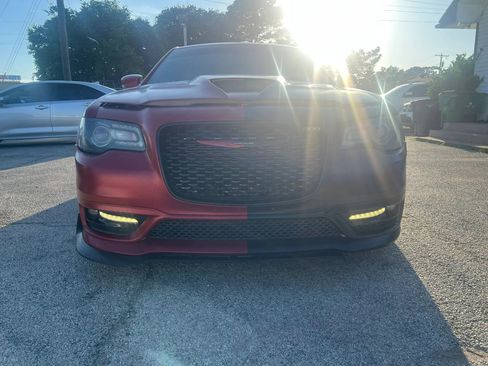 Used 2017 Chrysler 300 S w/ 300S Premium Group 2 w/2_L RWD image 3