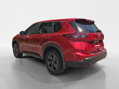 New 2026 Nissan Rogue SV FWD image 3