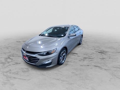 Used 2024 Chevrolet Malibu LT image 6