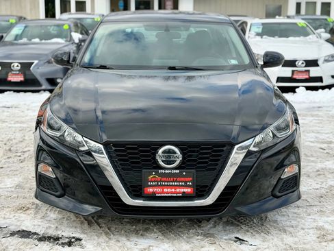 Used 2019 Nissan Altima 2.5 S image 3