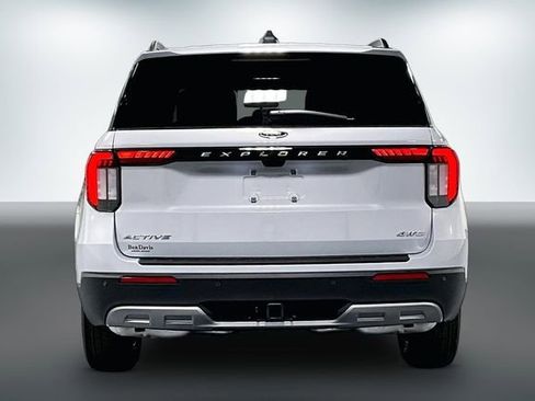 New 2026 Ford Explorer Active AWD/4WD image 5