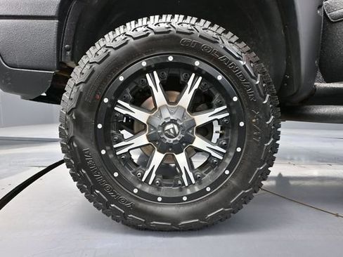 Used 2006 Chevrolet Silverado 1500 LT w/ Light Duty Power Package AWD/4WD image 18