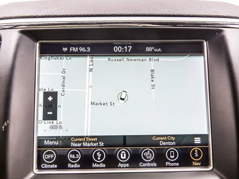 Used 2018 Jeep Grand Cherokee Altitude RWD image 18