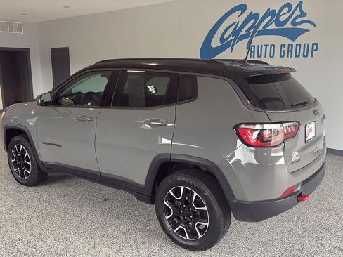 Used 2020 Jeep Compass Trailhawk w/ Cold Weather Group AWD/4WD image 2