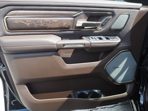 New 2025 RAM 1500 Limited image 23