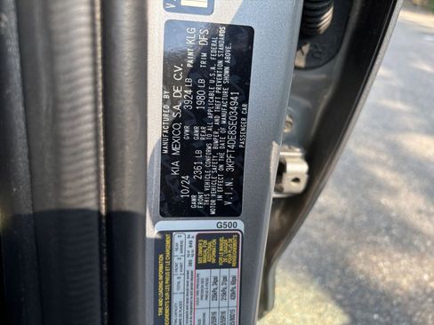 Used 2025 Kia K4 FWD image 29