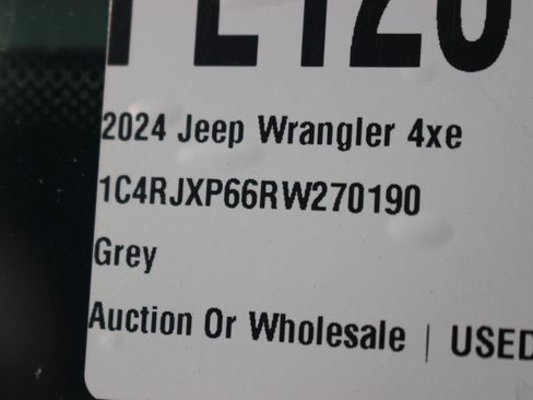 Used 2024 Jeep Wrangler Unlimited Sahara AWD/4WD image 38