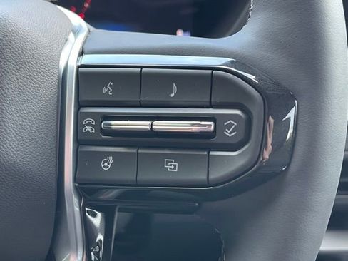 New 2026 Chevrolet Colorado Trail Boss AWD/4WD image 7