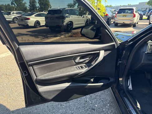 Used 2015 BMW M3 RWD image 3