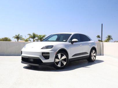 Certified 2025 Porsche Macan 4 Electric