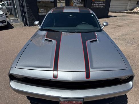 Used 2014 Dodge Challenger R/T Plus RWD image 11
