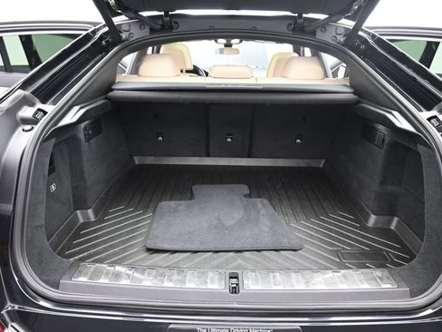Used 2022 BMW X6 xDrive40i w/ M Sport Package AWD/4WD image 16
