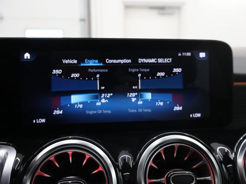 Used 2022 Mercedes-Benz GLB 35 AMG 4MATIC image 54
