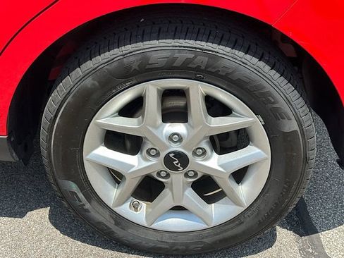 Used 2023 Kia Soul S FWD image 28