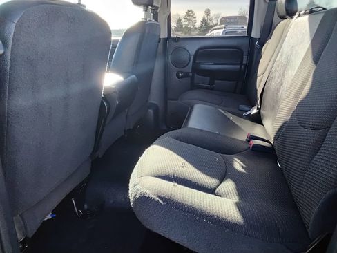Used 2004 Dodge Ram 2500 Truck ST image 19