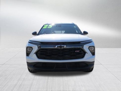 Certified 2025 Chevrolet TrailBlazer RS w/ Convenience Package image 8
