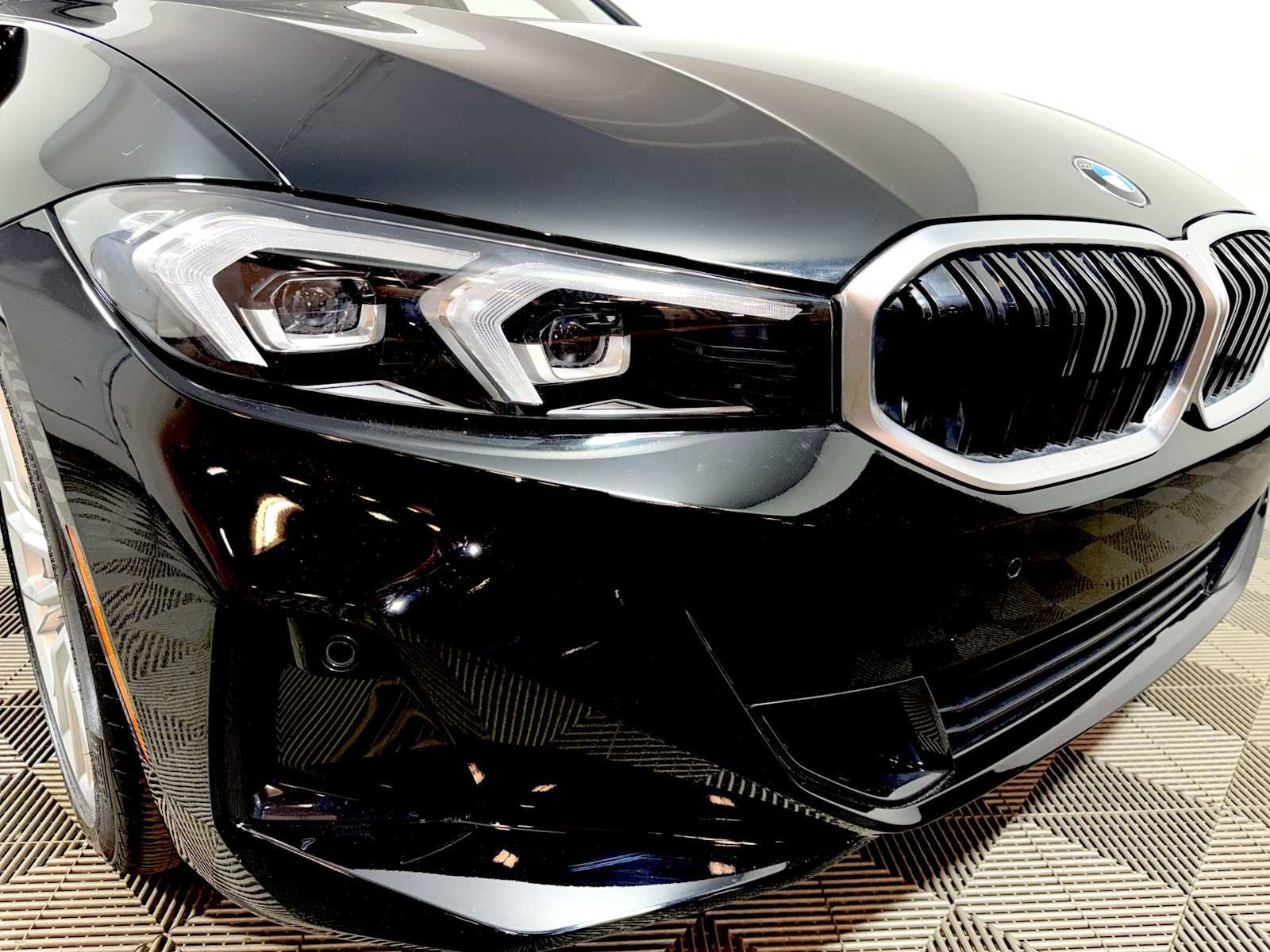 Used 2023 BMW 330i xDrive Sedan w/ Driving Assistance Package AWD/4WD image 25