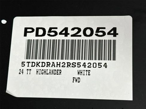 Certified 2024 Toyota Highlander XSE image 49