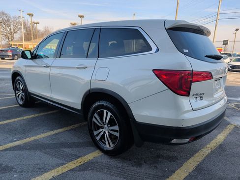 Used 2018 Honda Pilot EX image 5