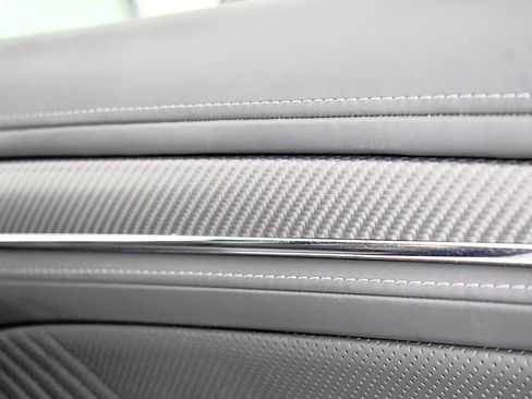 Used 2019 Jeep Grand Cherokee SRT image 42